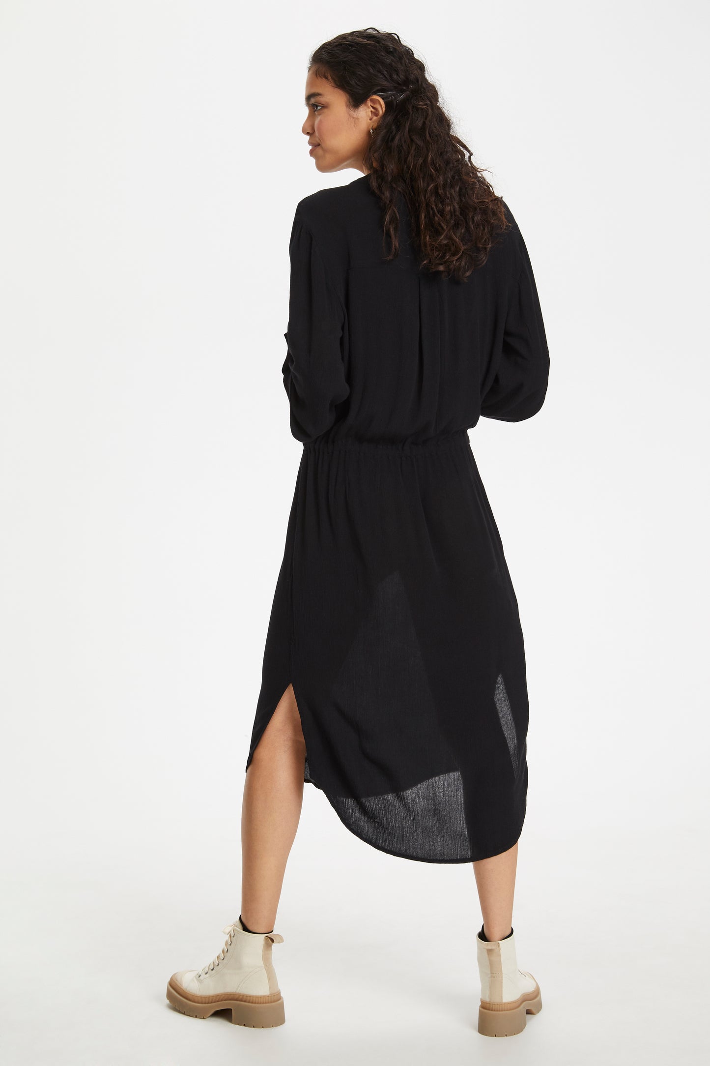 Zaya midi jurk met halflange losse mouwen v-hals en tailleband - | Fabrique François