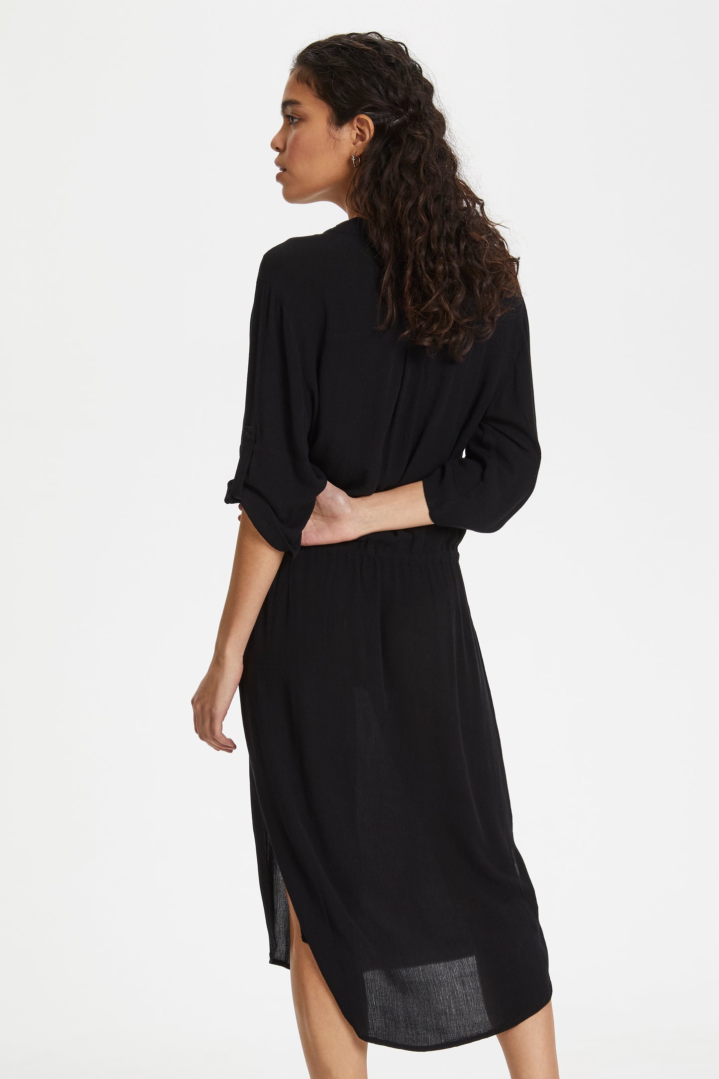 Zaya midi jurk met halflange losse mouwen v-hals en tailleband