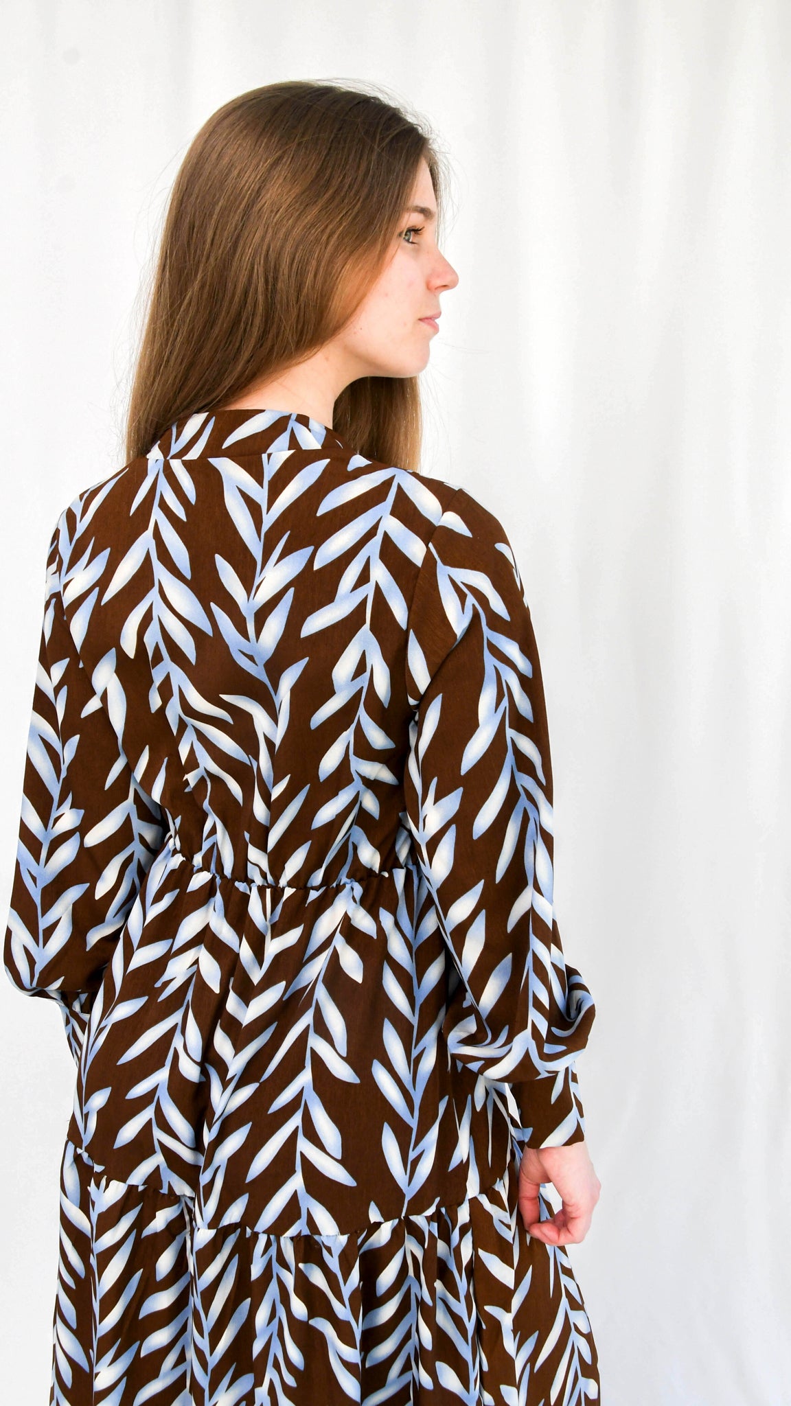Lily maxi hemd jurk lange mouwen bloemenprint blauw bruin - maxi hemd jurk lange mouwen | Fabrique François