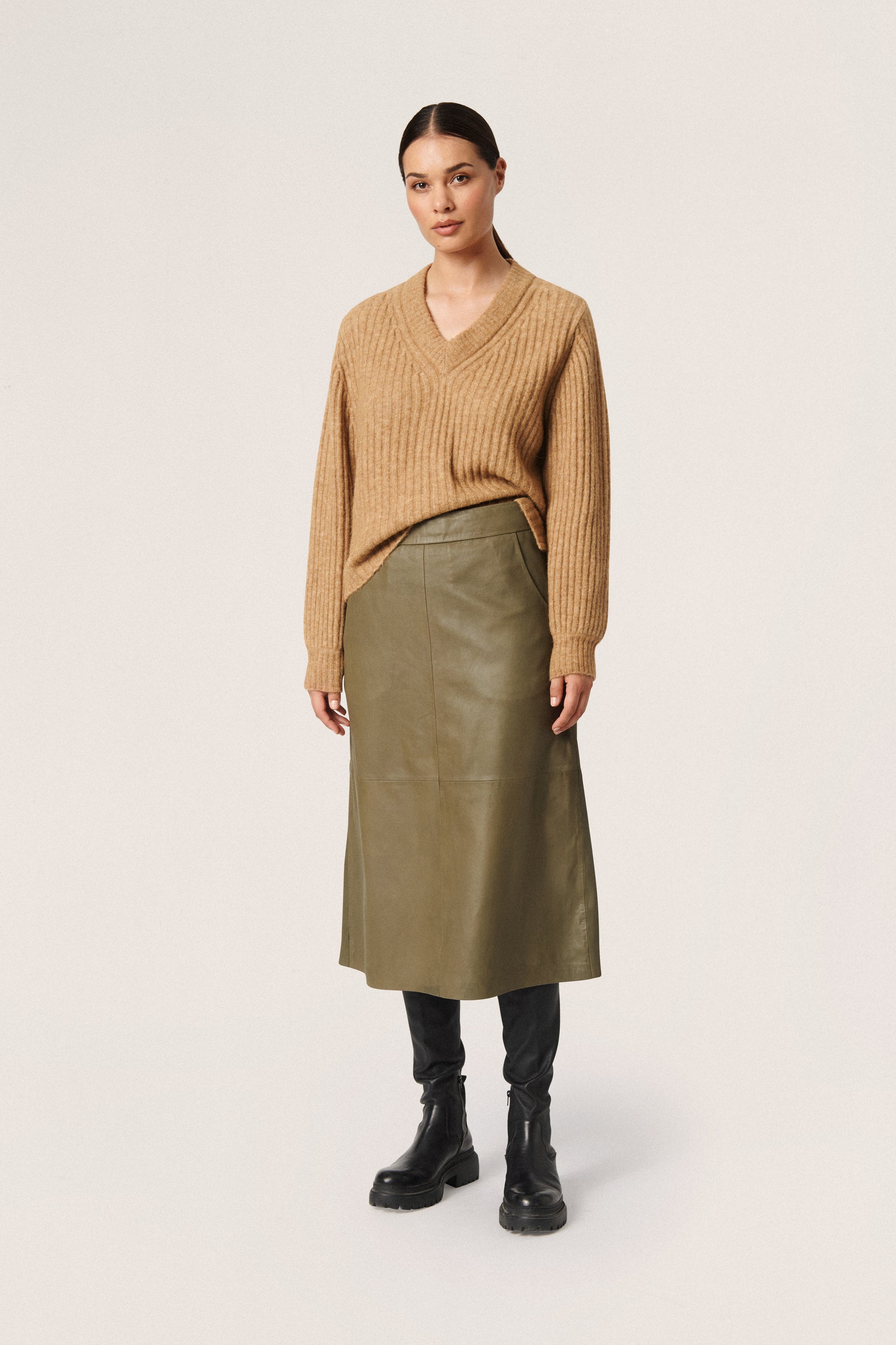 Anina V-Neck Pullover LS STUDIO Knit Tan Melange