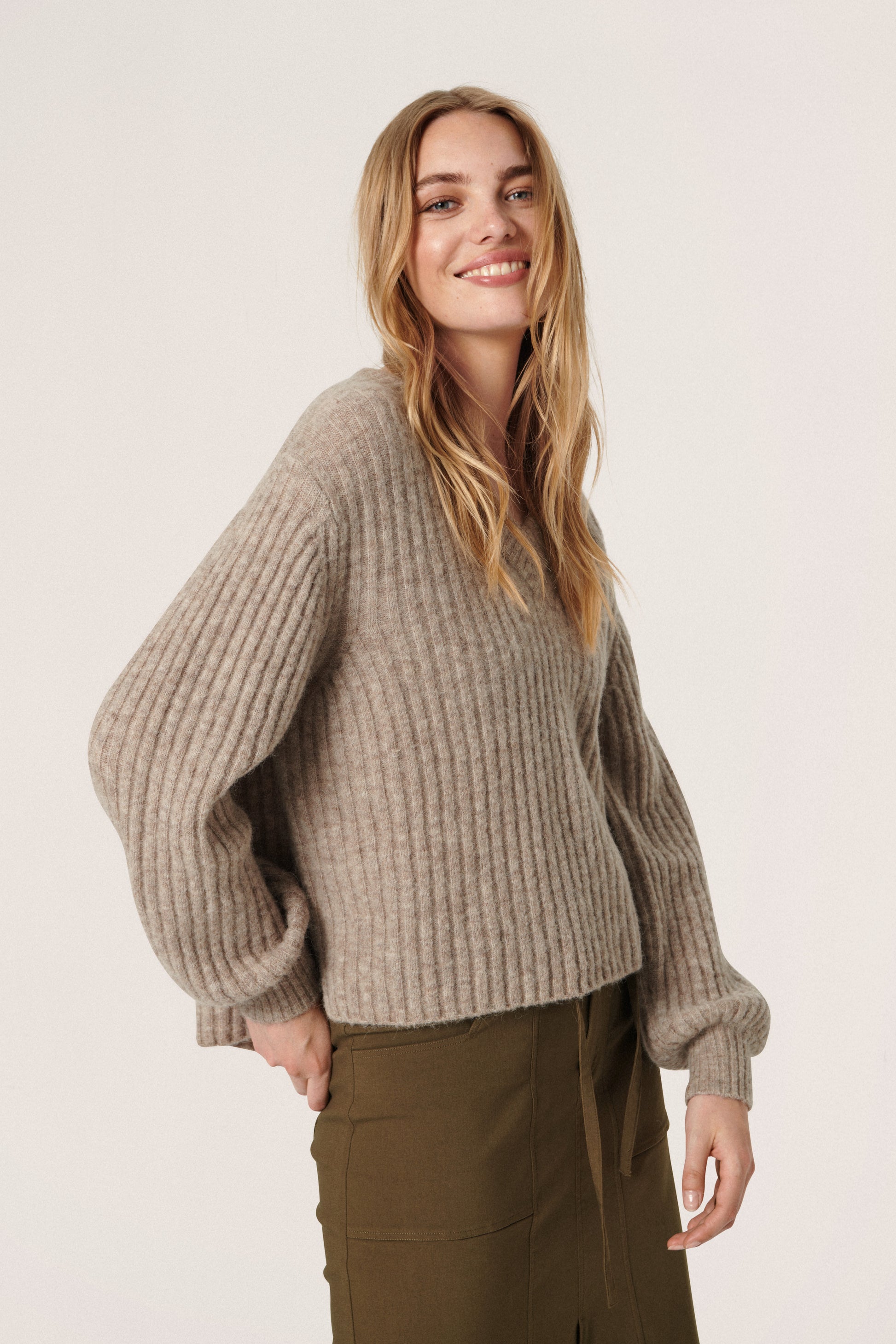 Anina V-Neck Pullover LS STUDIO Knit Atmosphere Melange