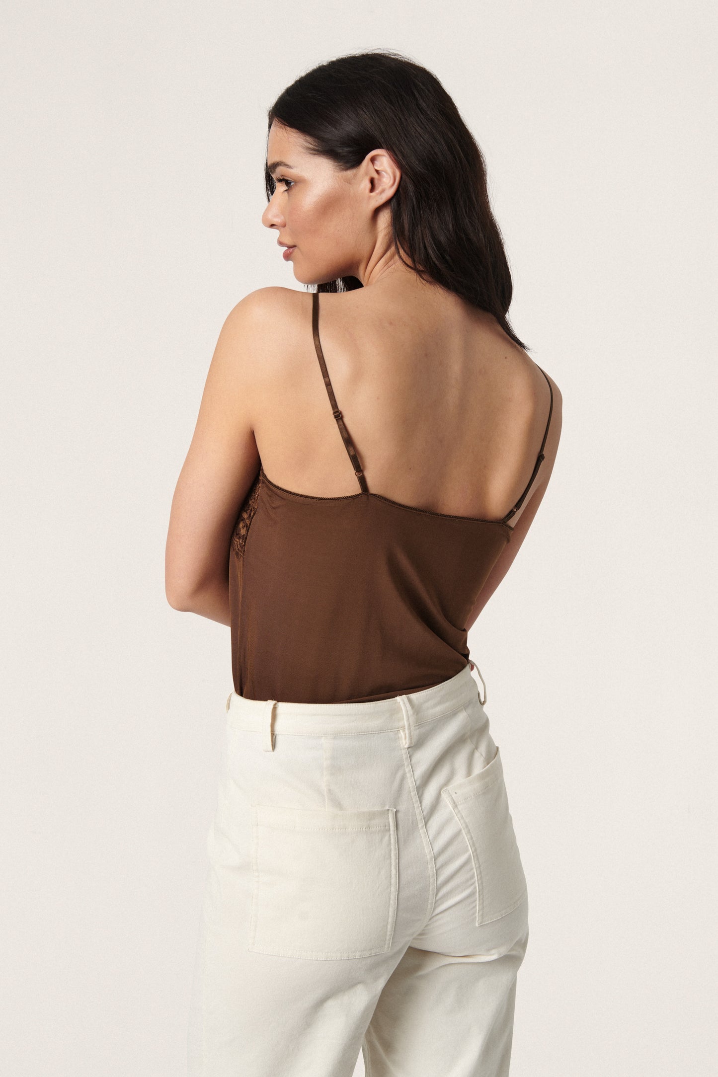 Clara Singlet Desert Palm