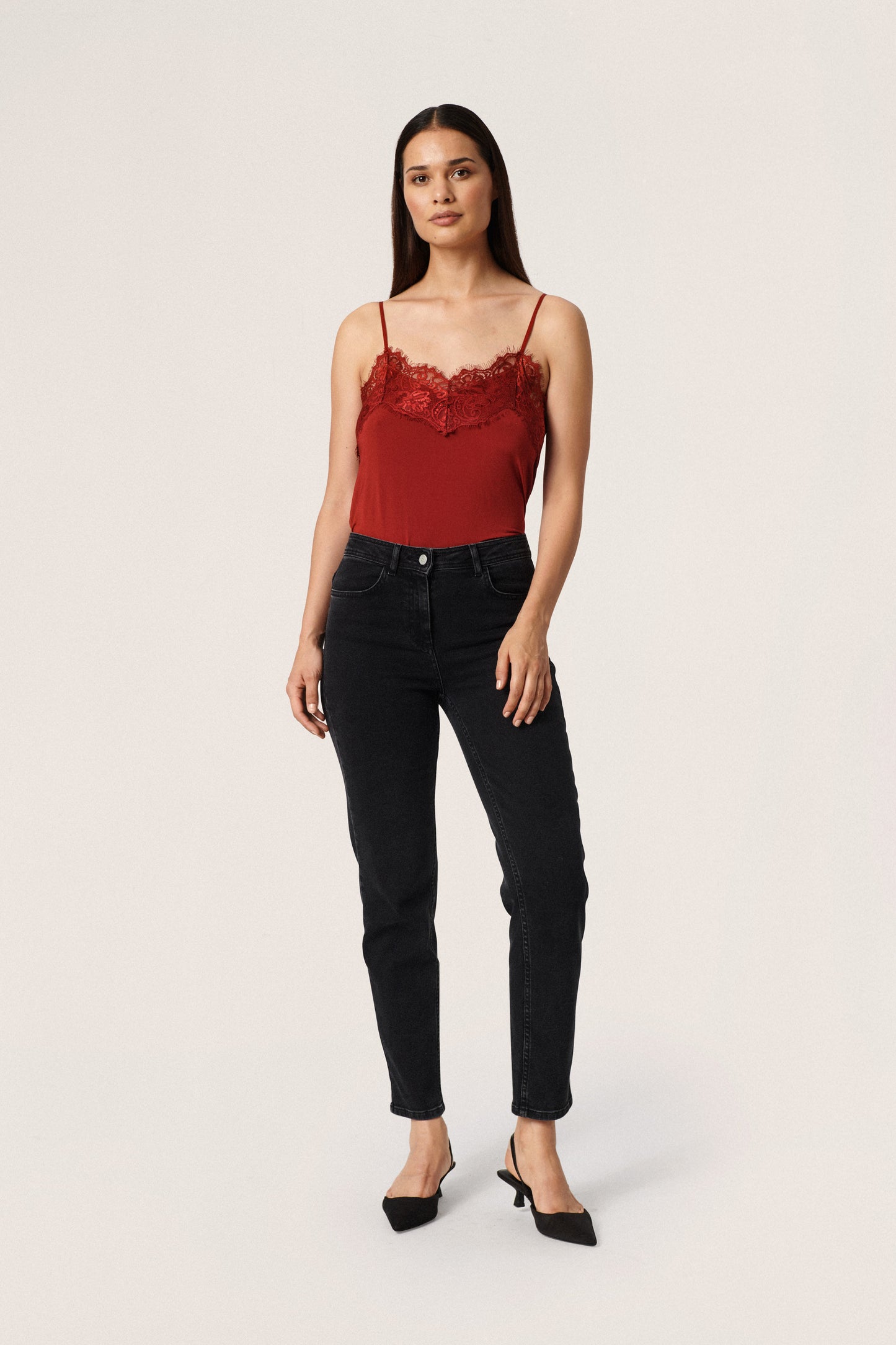Clara Singlet Rhubarb