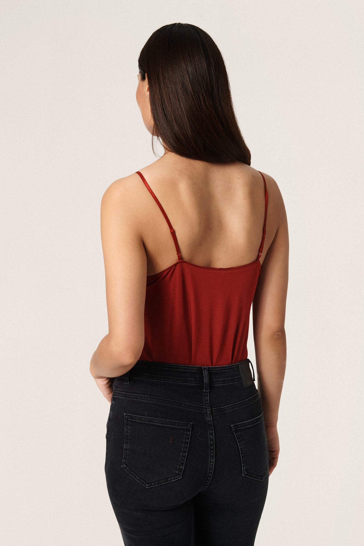 Clara Singlet Rhubarb