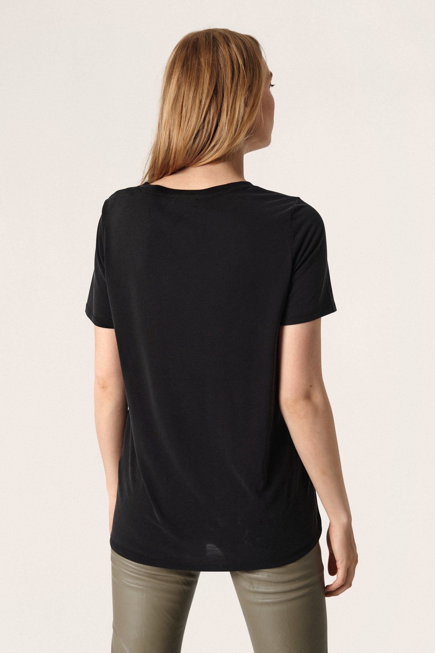 Columbine Oversize T-shirt SS T-shirts Black