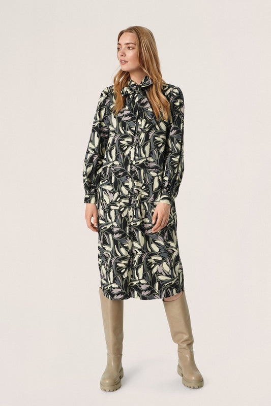 Frankie Shirt Dress Dresses Black Leaf Print