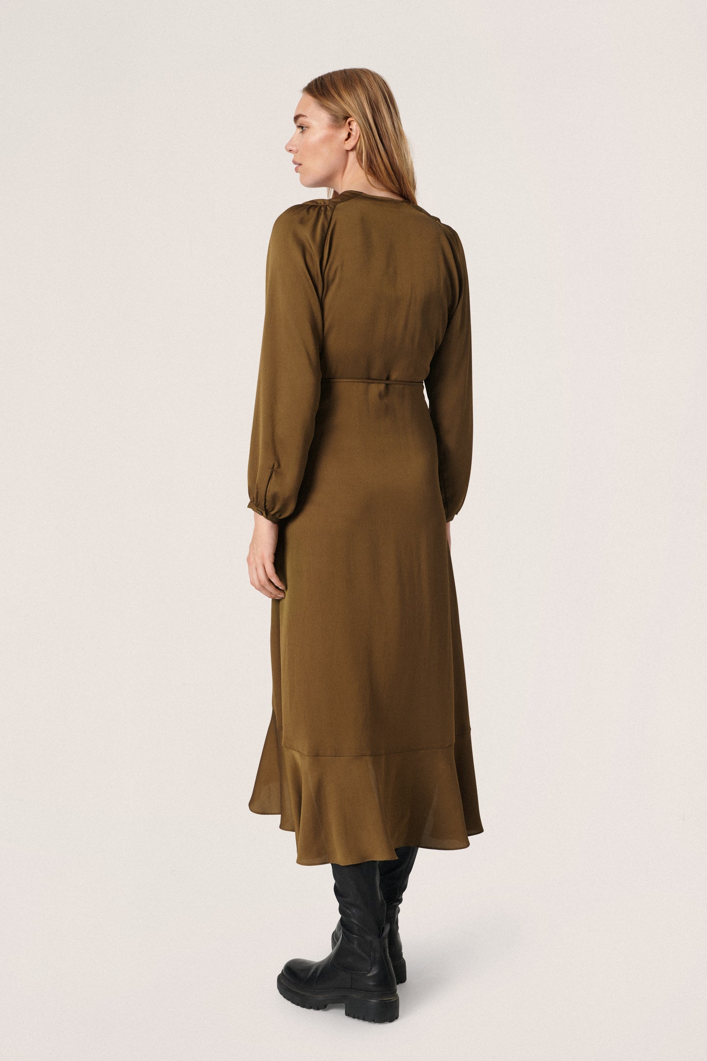 Karven Dress LS Beech