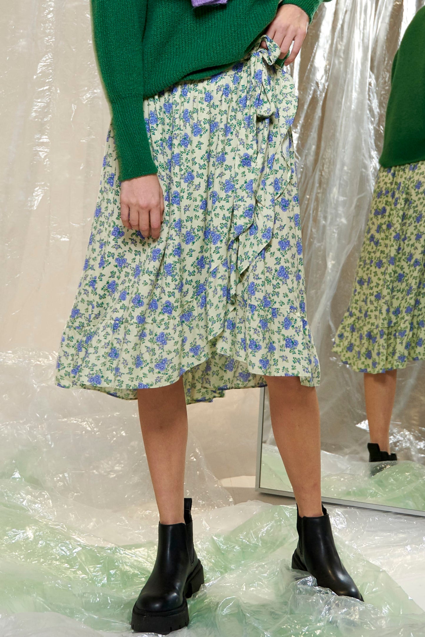 Noella Joyce Skirt Viscose Skirts Lilac/lime Flower