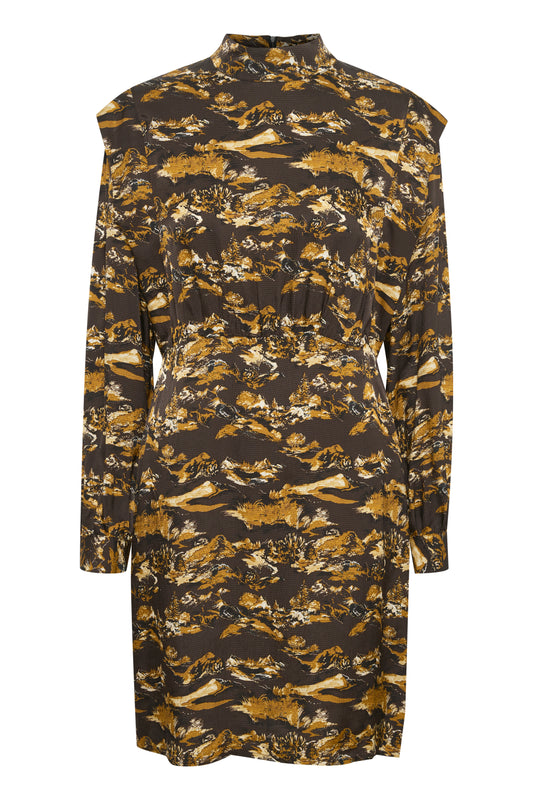 Soaked in Luxury Aisha Dress STUDIO Dresses Black Mountain Print