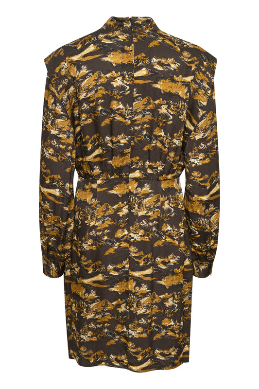 Soaked in Luxury Aisha Dress STUDIO Dresses Black Mountain Print