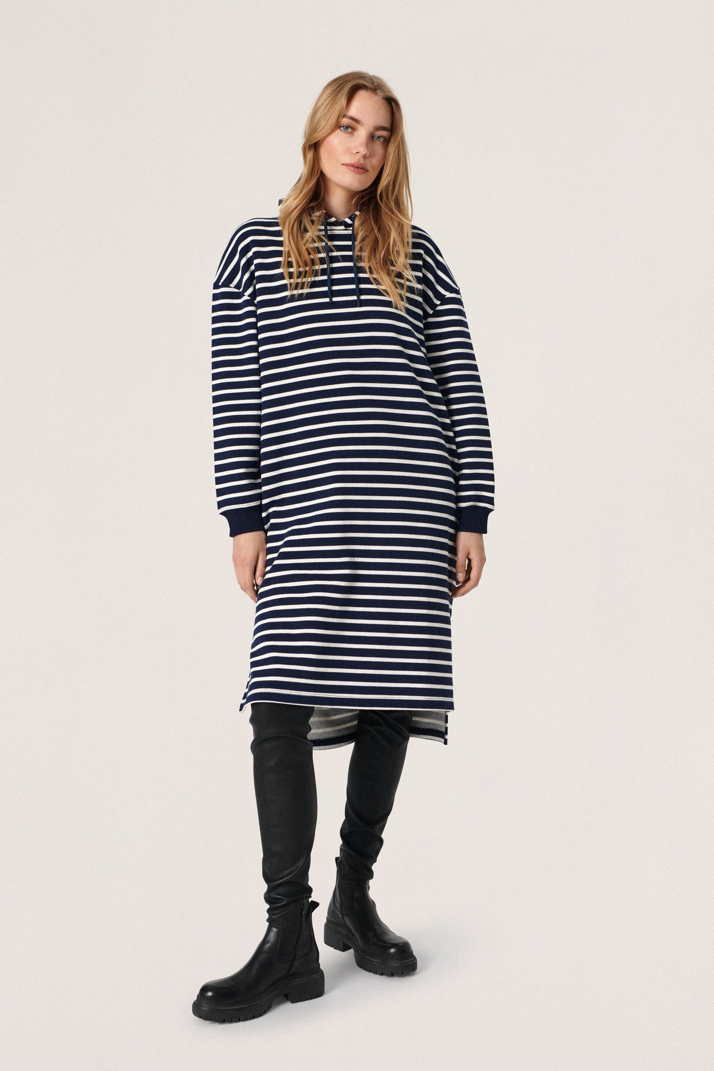 Soaked in Luxury Bridie Dress Dresses Night Sky w White Stripe
