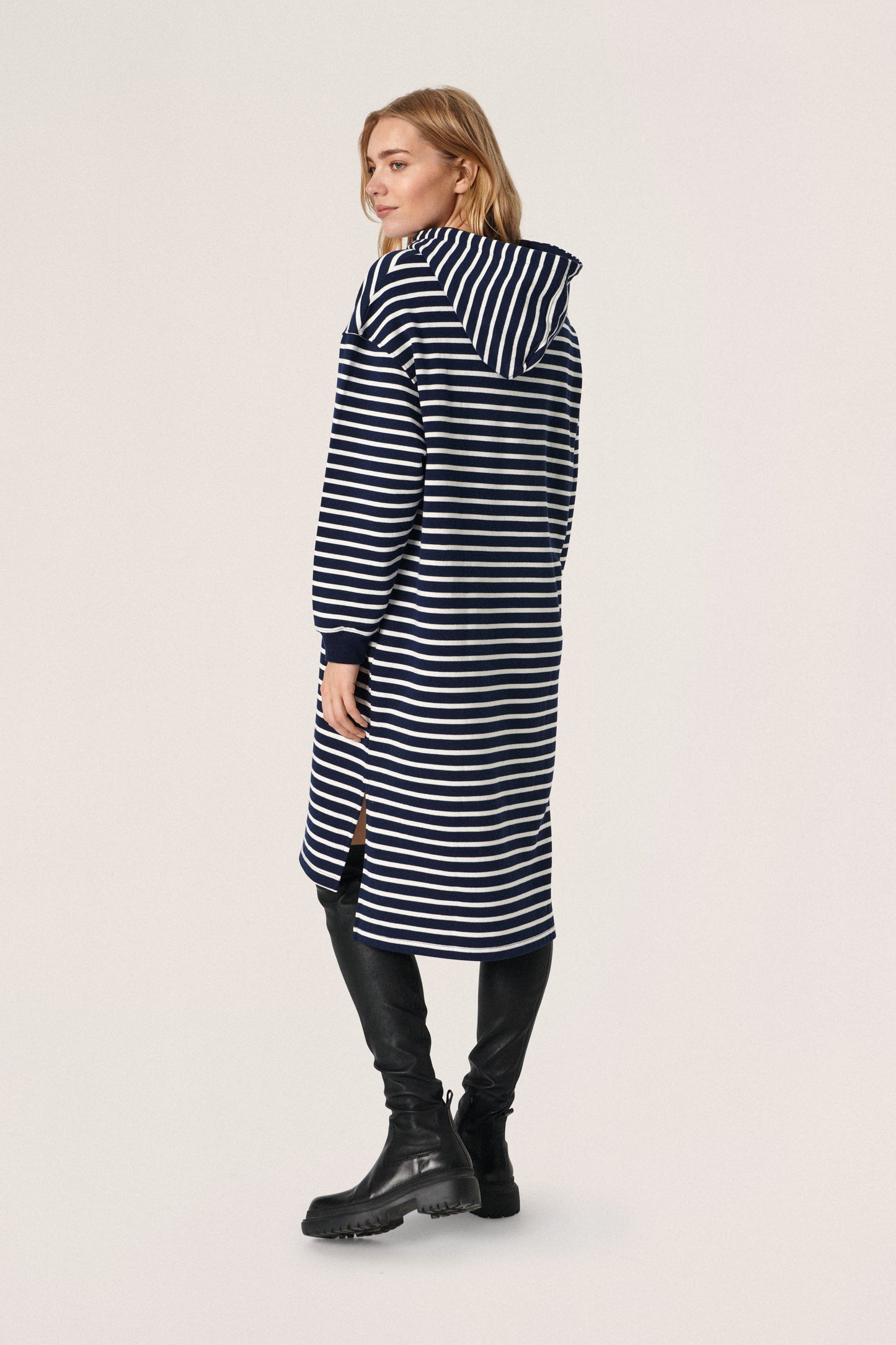 Soaked in Luxury Bridie Dress Dresses Night Sky w White Stripe