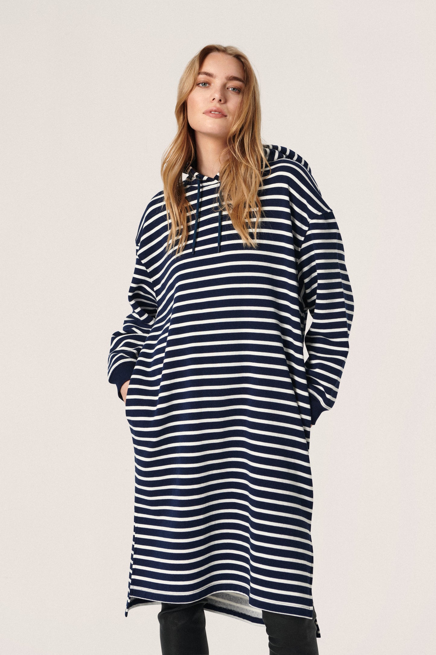 Soaked in Luxury Bridie Dress Dresses Night Sky w White Stripe