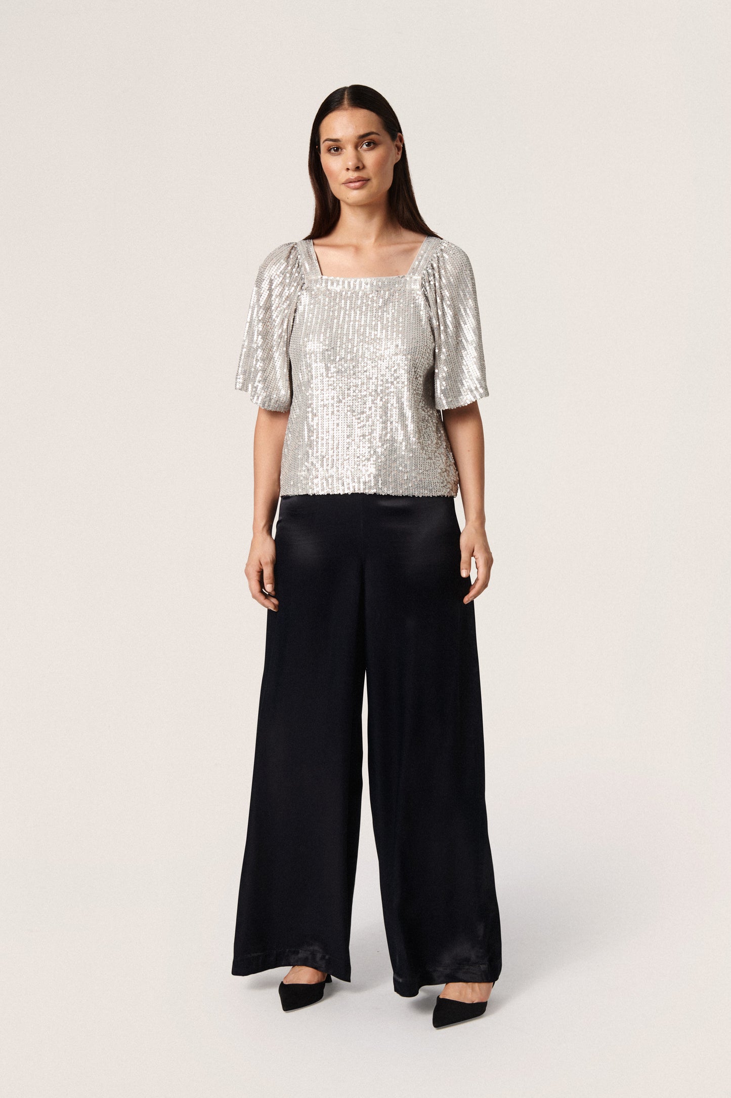 Soaked in Luxury Dalila Blouse LS Shirts/Blouses Silver