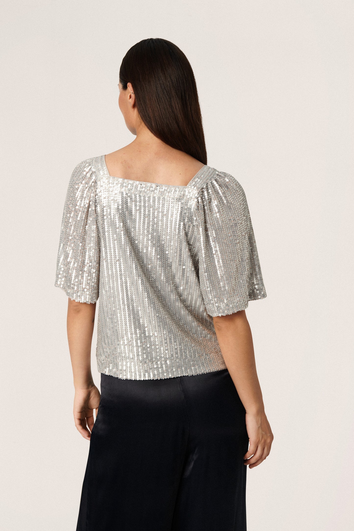 Soaked in Luxury Dalila Blouse LS Shirts/Blouses Silver