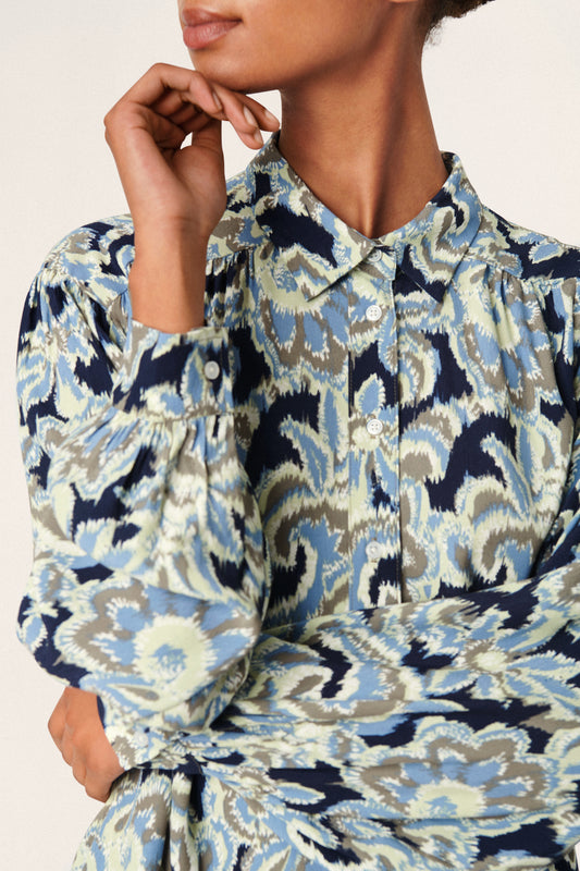 Soaked in Luxury Ebba Shirt LS Shirts/Blouses Night Sky Tapestry Print