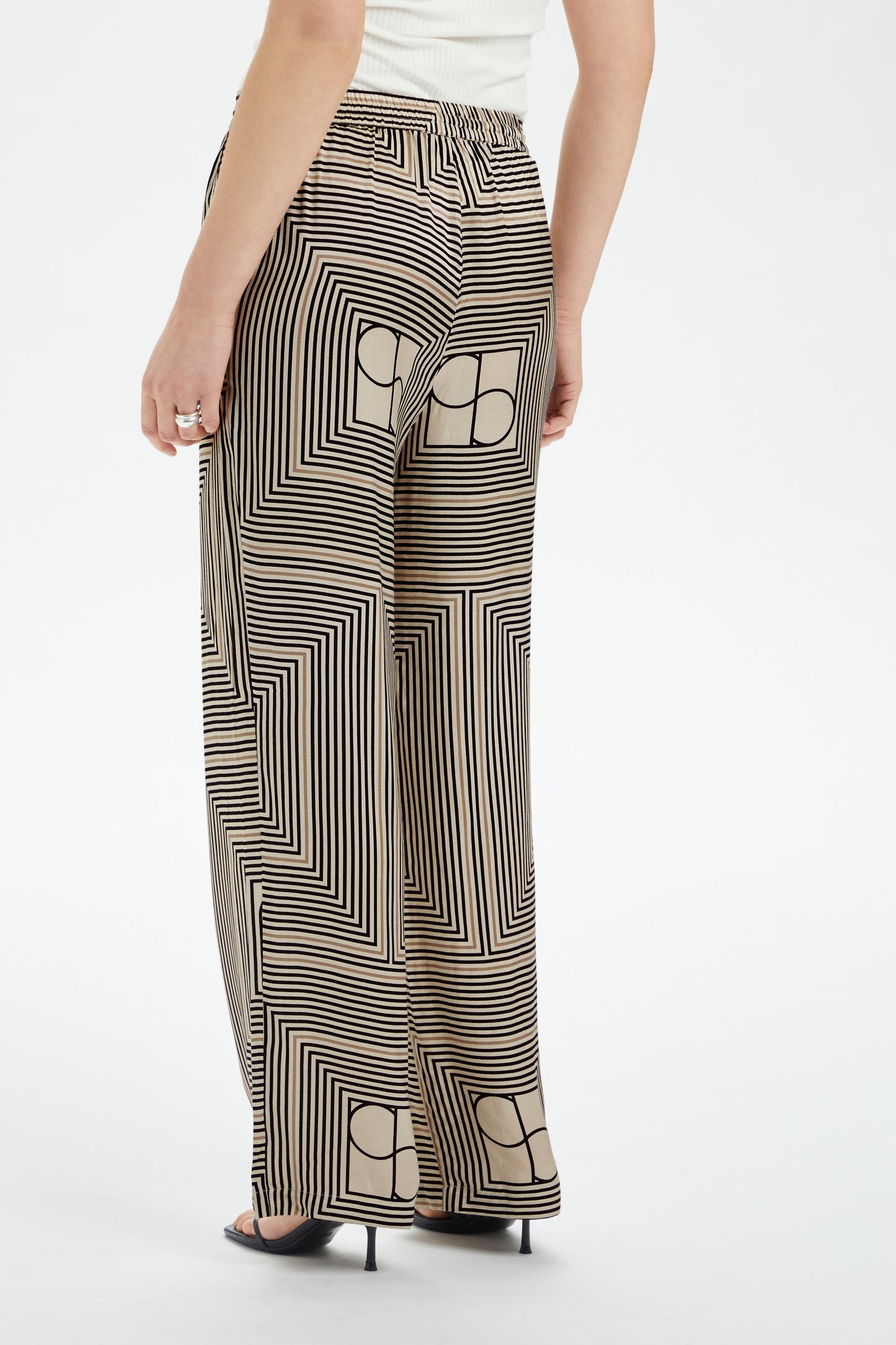 Soaked in Luxury Kimaya Pants Trousers Black Monogram Print