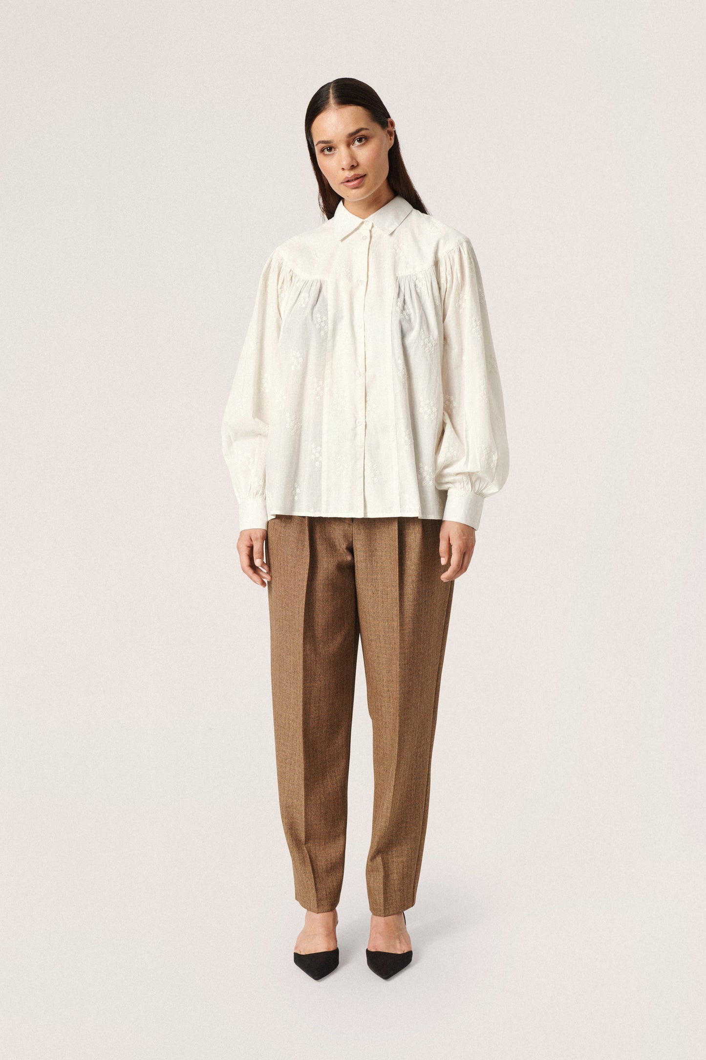 Soaked in Luxury Mynte Shirt LS Shirts/Blouses Whisper White
