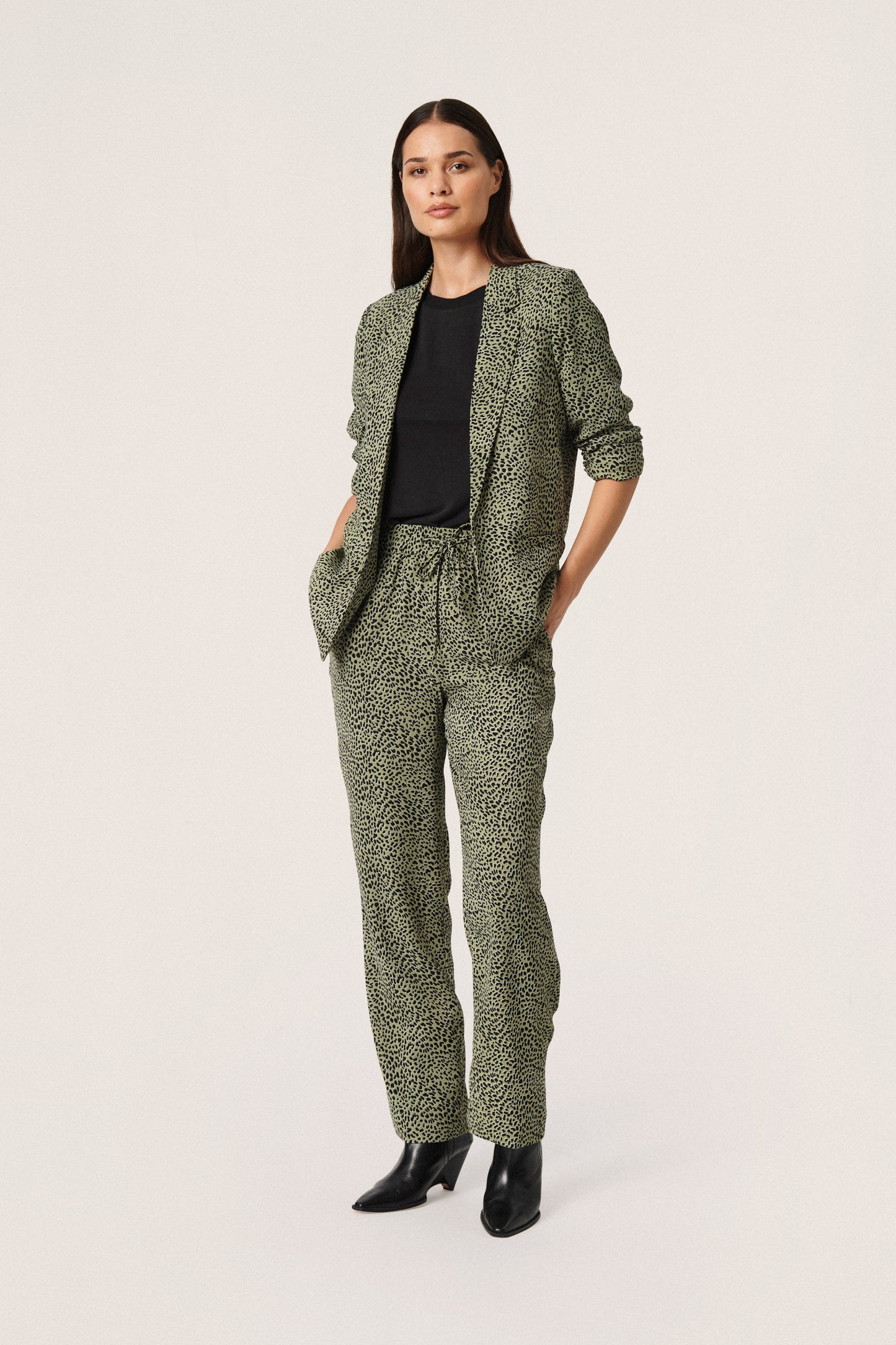 Soaked in Luxury Shirley Printed Blazer Jackets Olive Mini Leopard Print