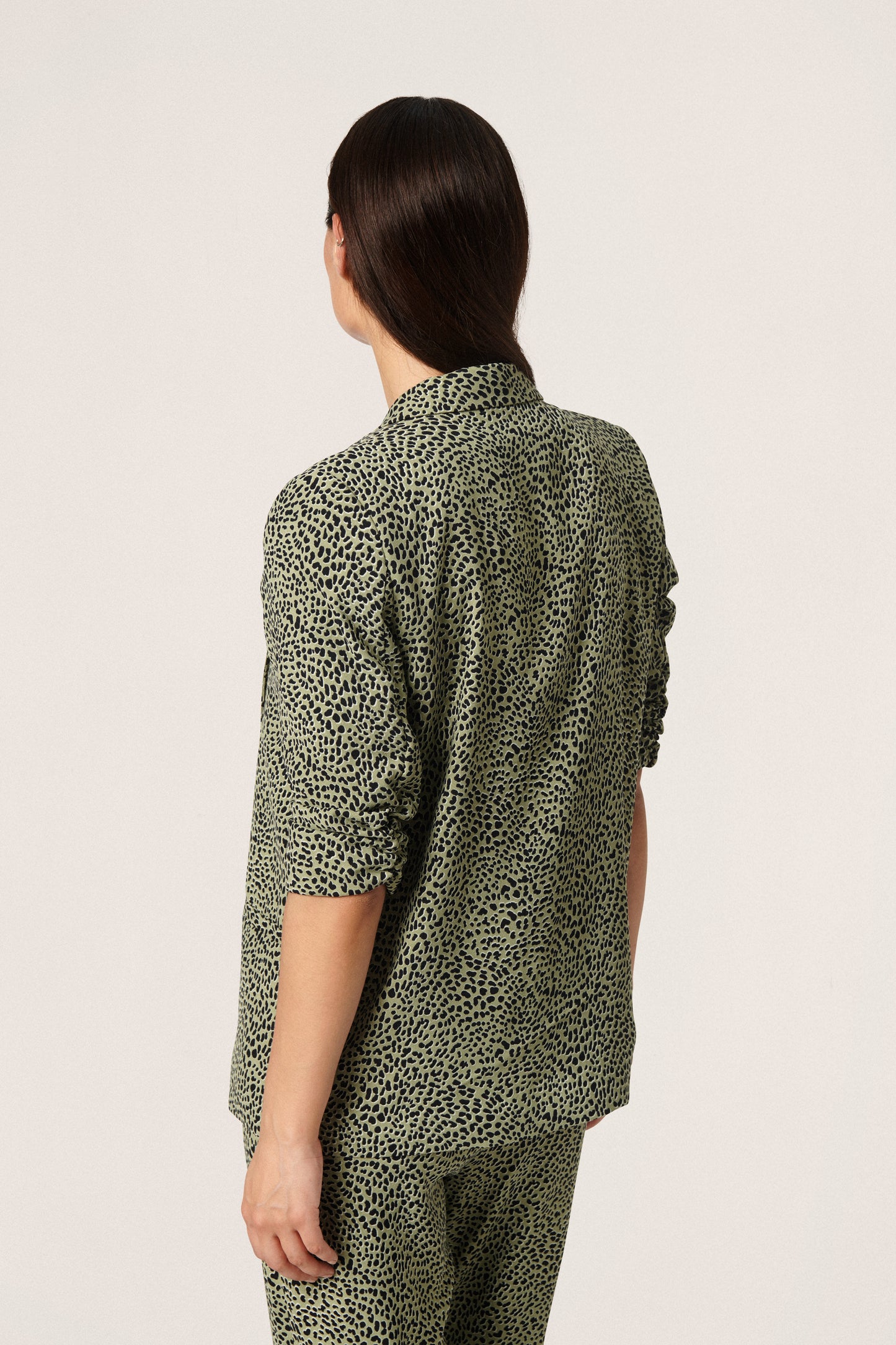 Soaked in Luxury Shirley Printed Blazer Jackets Olive Mini Leopard Print