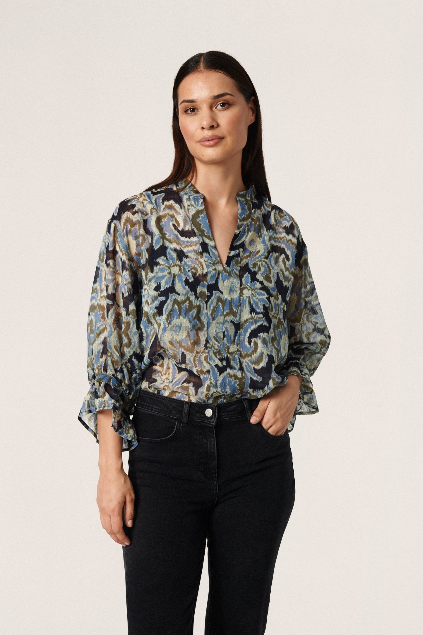 Soaked in Luxury Tiana Amily Blouse 3/4 Shirts/Blouses Night Sky Tapestry Print