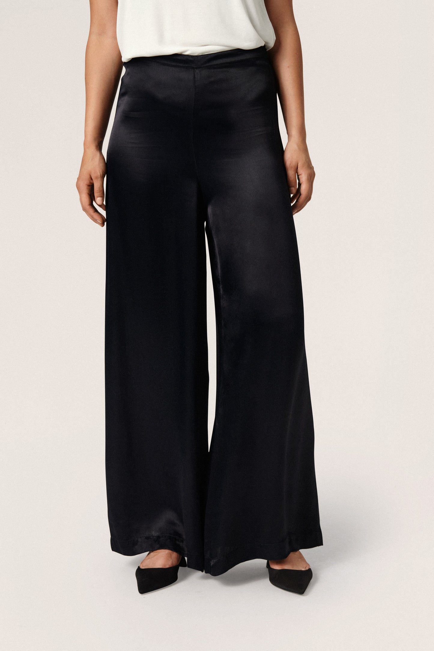 Soaked in Luxury Vilja Vivek Pants Trousers Black