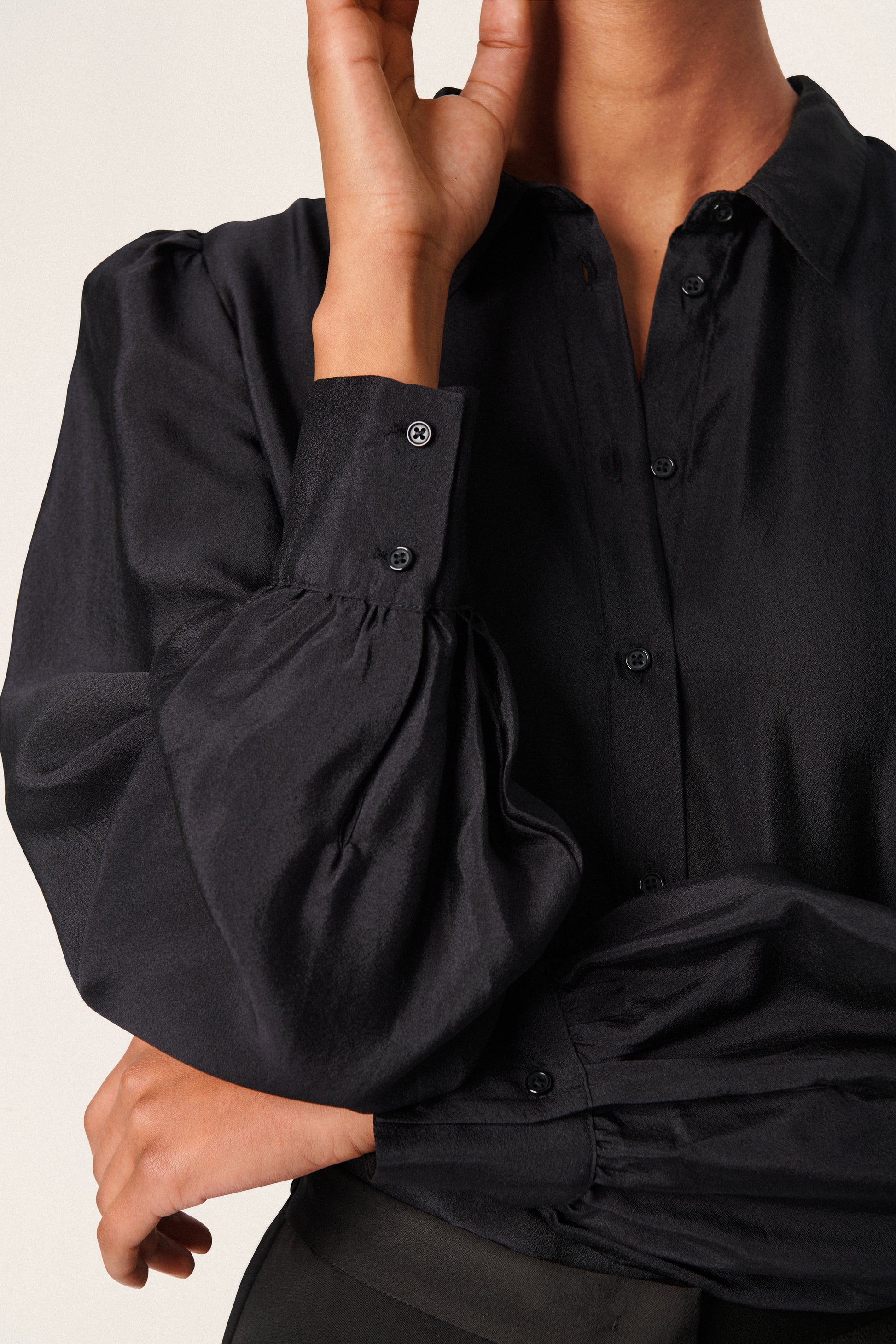 Soaked in Luxury Maude Rox Shirt LS Shirts/Blouses Black