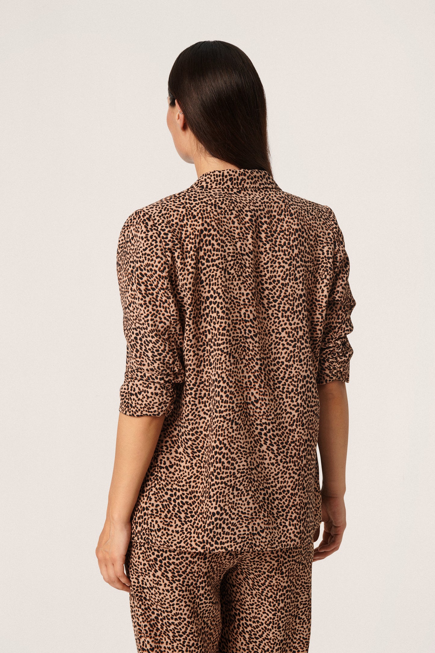 Soaked in Luxury Shirley Printed Blazer Jackets Tigers Eye Mini Leopard Print