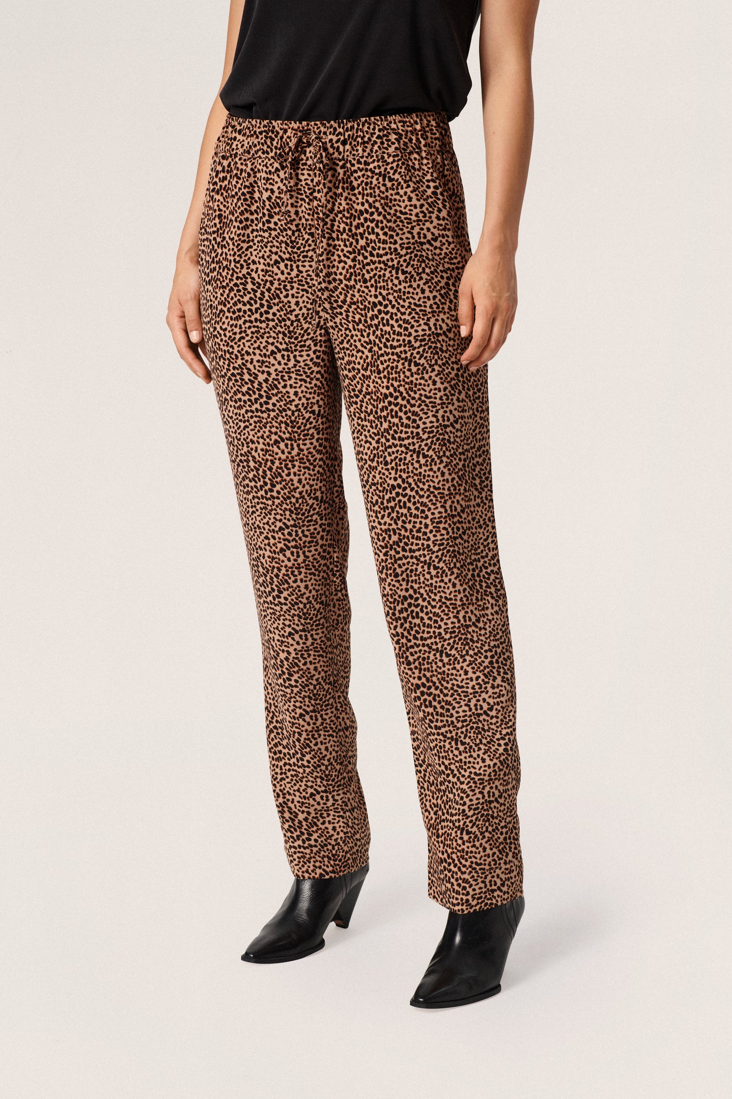 Soaked in Luxury Shirley Printed Pants Trousers Tigers Eye Mini Leopard Print